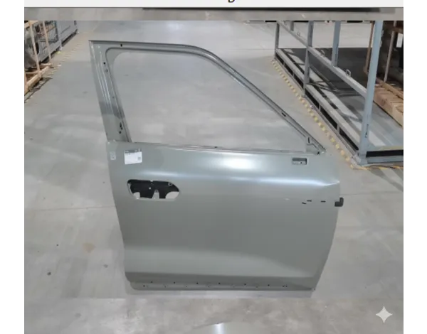 Right rear door assembly