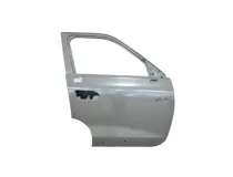 Right front door assembly